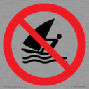 prohibition-no-windsurfing~